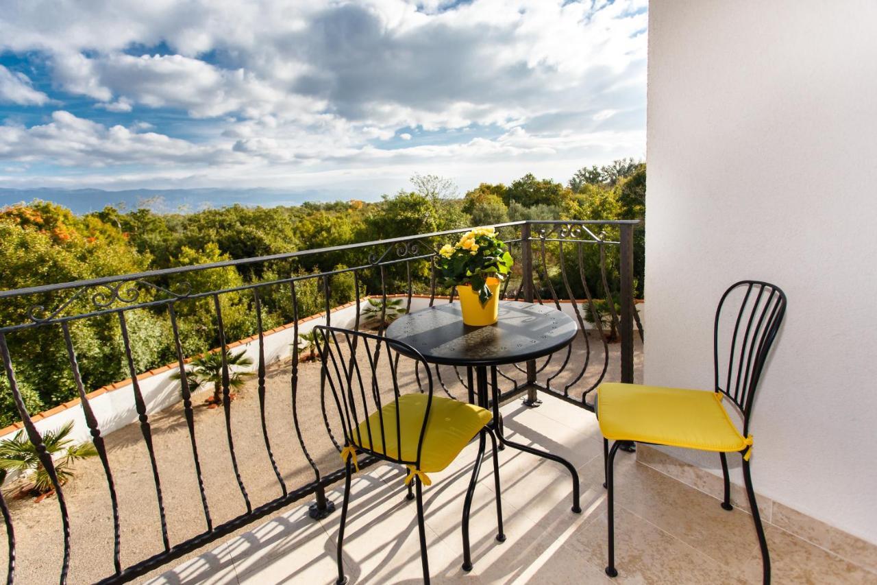 Luxury Palmer Residence Krk Dobrinj Ngoại thất bức ảnh